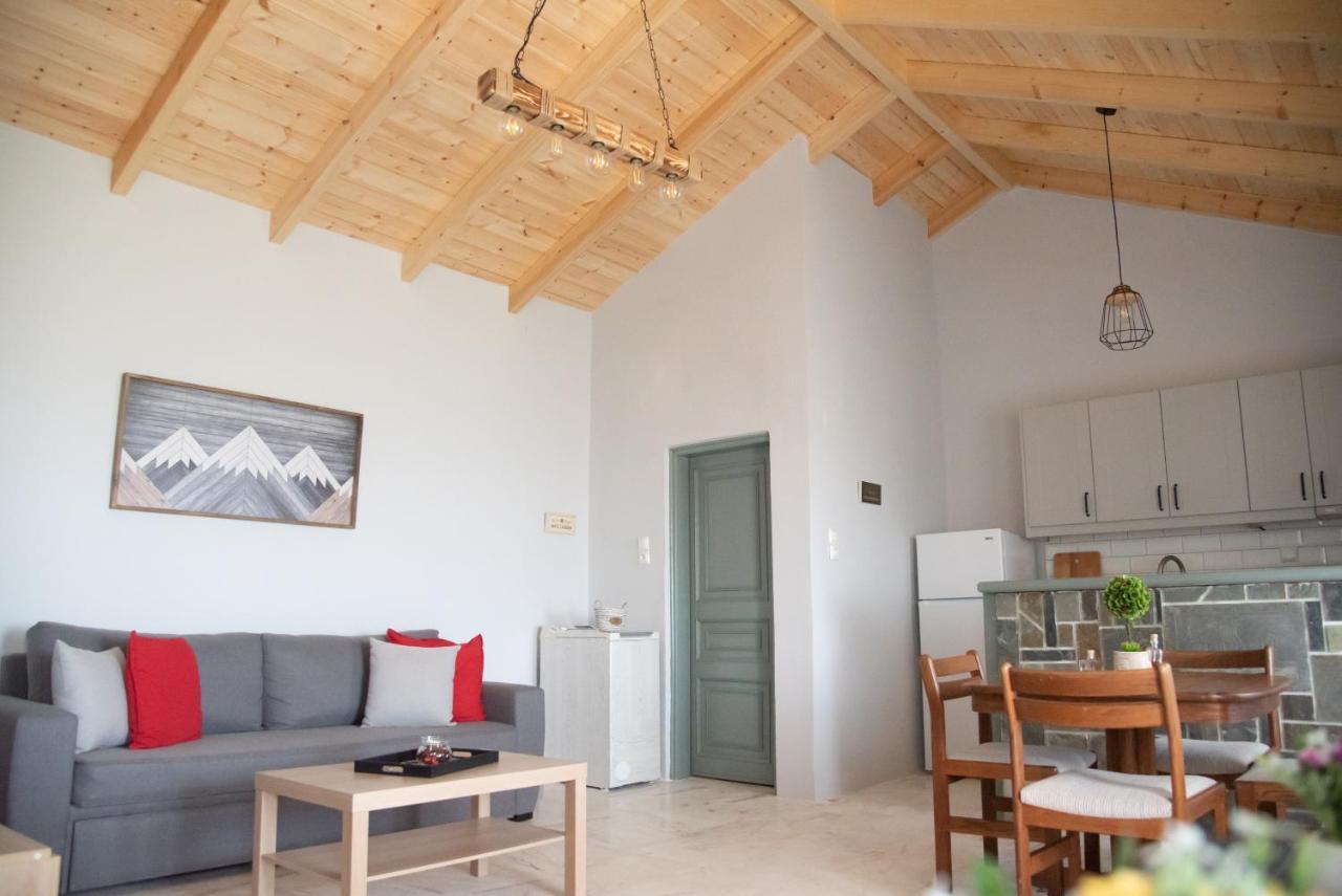 Rena'S Panorama View House Guest House Vovikes Bagian luar foto